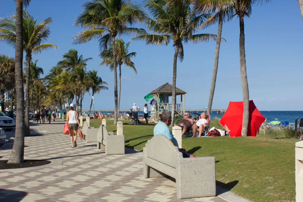 1955 NE 4th Street Deerfield Beach FL 33441