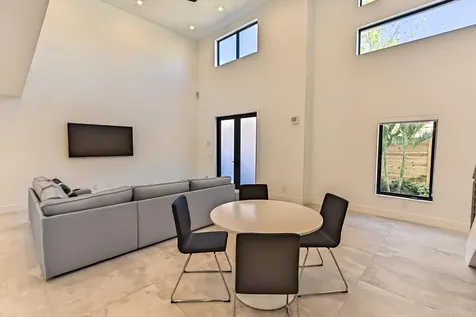 1955 NE 4th Street Deerfield Beach FL 33441
