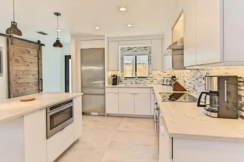 1955 NE 4th Street Deerfield Beach FL 33441