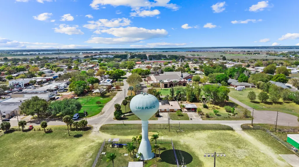 1092 Breckinridge Avenue Lake Placid FL 33852
