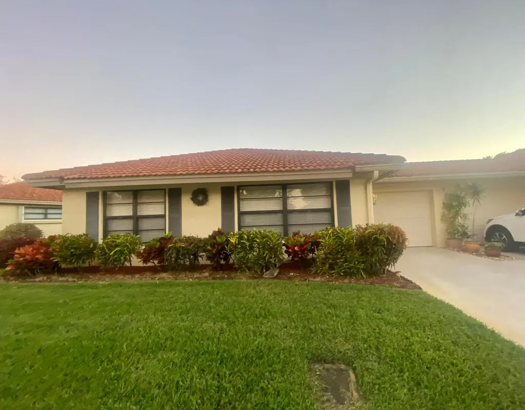 9840 Clusia Tree Drive Boynton Beach FL 33436