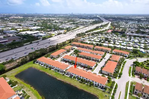 2024 Sugar Maple Drive Riviera Beach FL 33410
