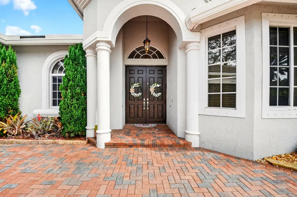 11607 Windsor Bay Place Wellington FL 33449