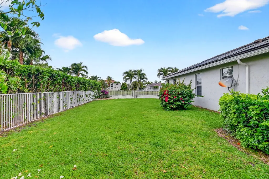 11607 Windsor Bay Place Wellington FL 33449