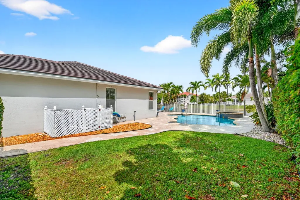 11607 Windsor Bay Place Wellington FL 33449