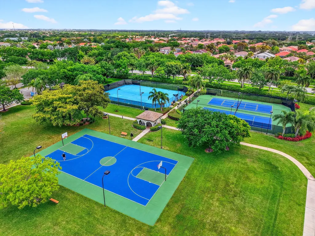 11607 Windsor Bay Place Wellington FL 33449