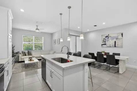 634 Parsons Way Deerfield Beach FL 33442