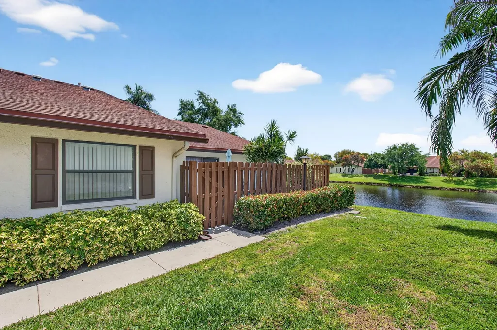 3814 Coco Loba Lane Boynton Beach FL 33436