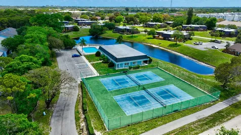 3814 Coco Loba Lane Boynton Beach FL 33436