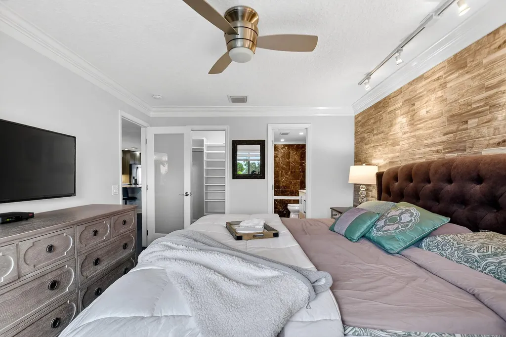 4290 Deste Court Lake Worth FL 33467