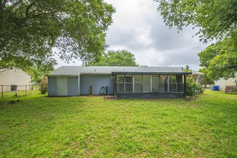 1846 24th Place SW Vero Beach FL 32962