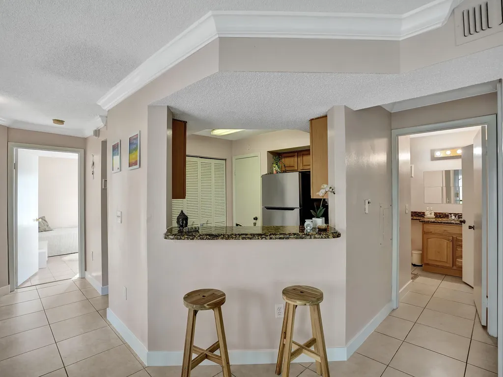 815 W Boynton Beach Boulevard Boynton Beach FL 33426