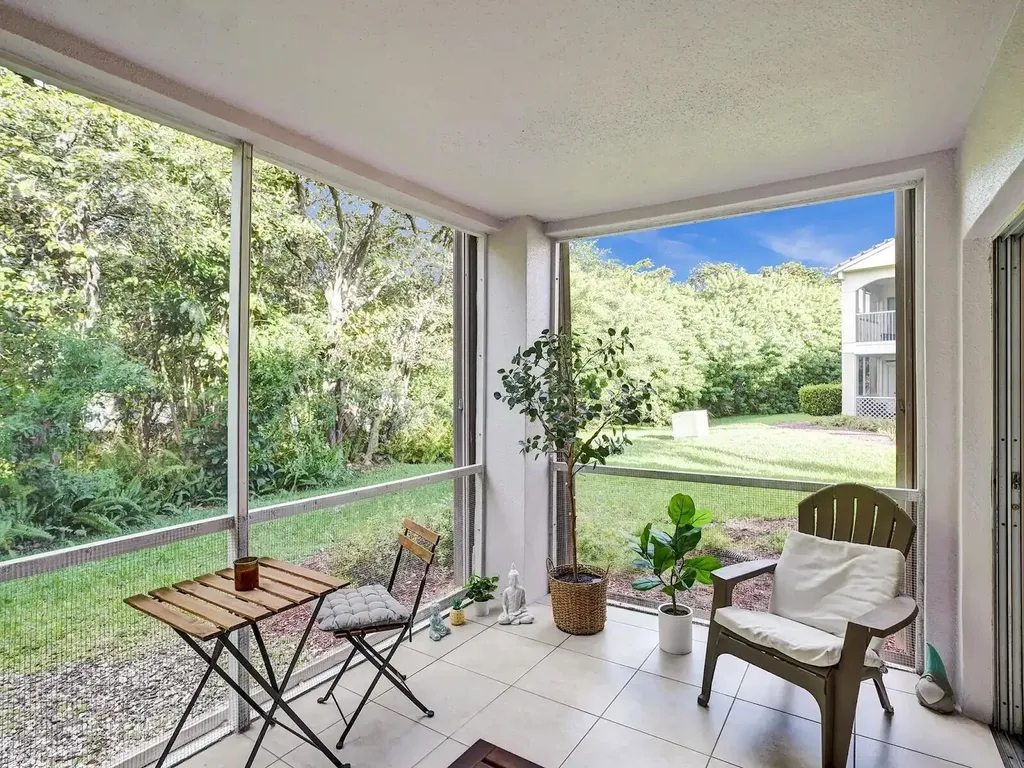 815 W Boynton Beach Boulevard Boynton Beach FL 33426