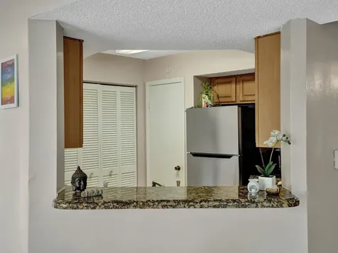 815 W Boynton Beach Boulevard Boynton Beach FL 33426