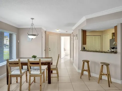 815 W Boynton Beach Boulevard Boynton Beach FL 33426