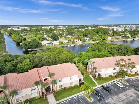 815 W Boynton Beach Boulevard Boynton Beach FL 33426