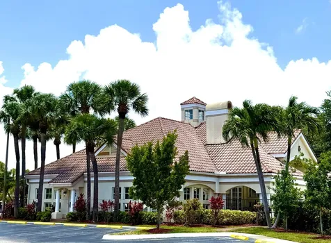 815 W Boynton Beach Boulevard Boynton Beach FL 33426