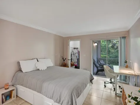 815 W Boynton Beach Boulevard Boynton Beach FL 33426
