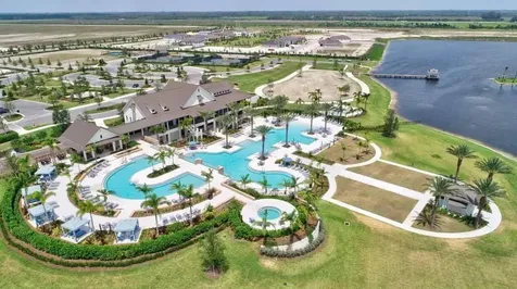 1025 Sterling Pine Place Loxahatchee FL 33470