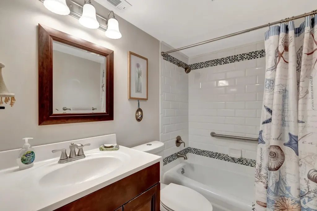 5550 N Ocean Boulevard Ocean Ridge FL 33435