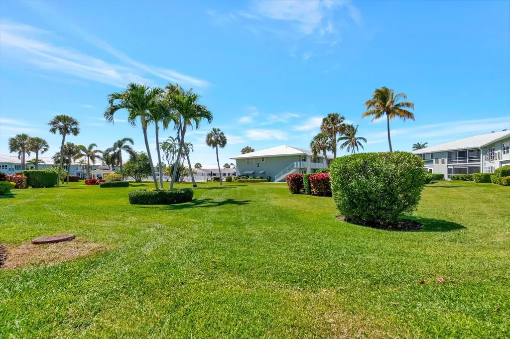 5550 N Ocean Boulevard Ocean Ridge FL 33435