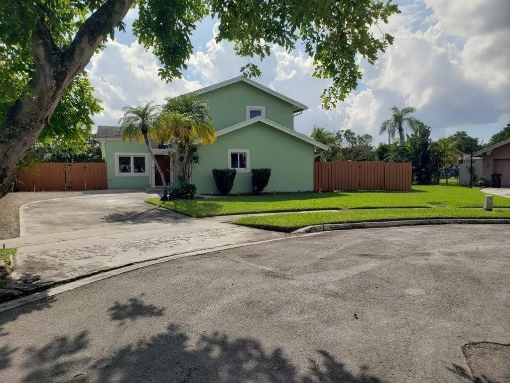 801 NW 49th Way Coconut Creek FL 33063
