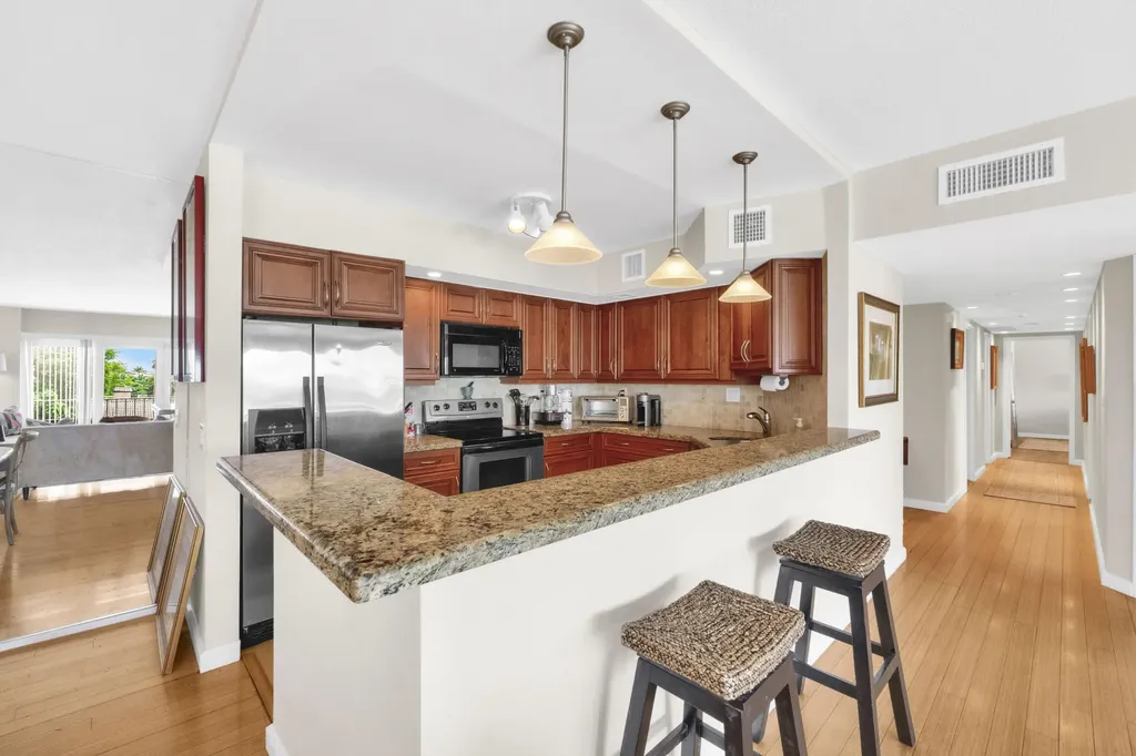 2500 E Las Olas Boulevard Fort Lauderdale FL 33301