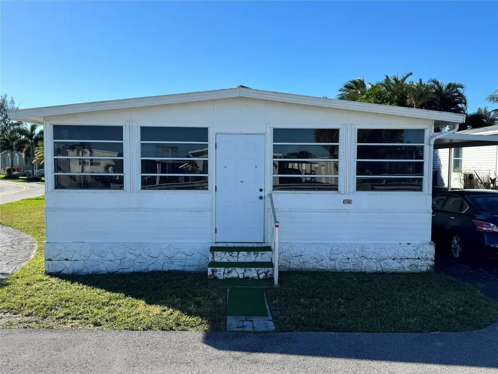 3028 Lakeshore Drive Fort Lauderdale FL 33312