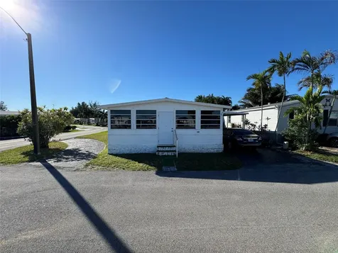 3028 Lakeshore Drive Fort Lauderdale FL 33312