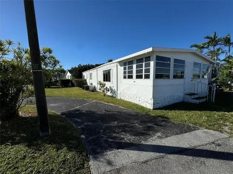 3028 Lakeshore Drive Fort Lauderdale FL 33312