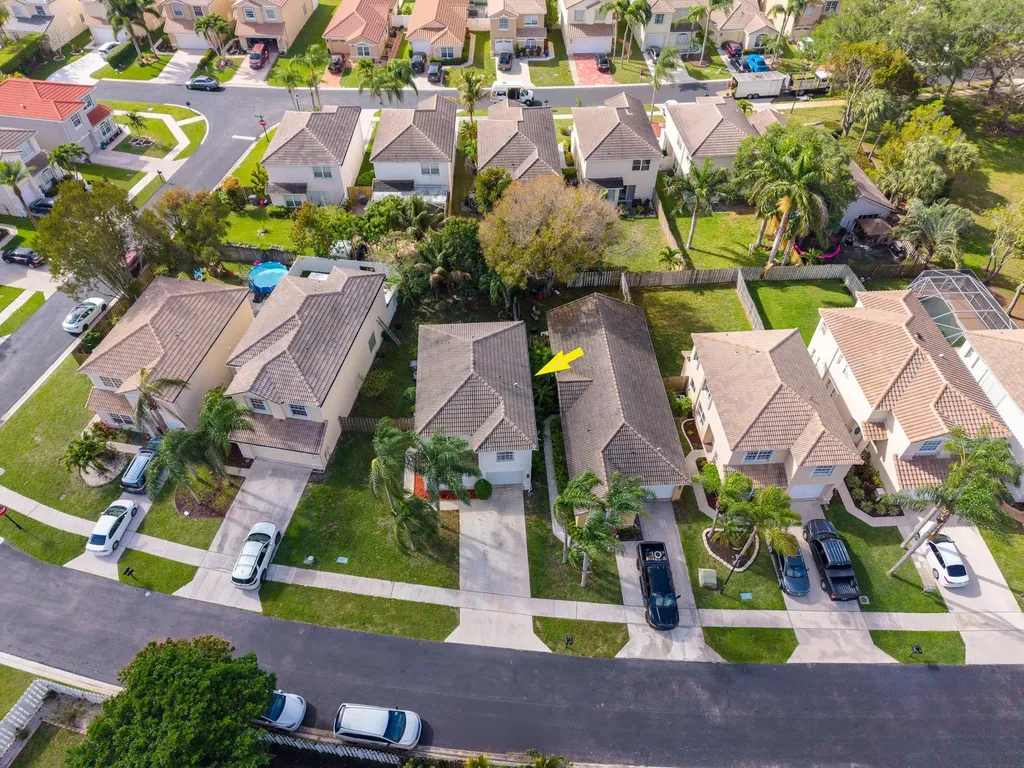 6824 Long Key Street Lake Worth FL 33467