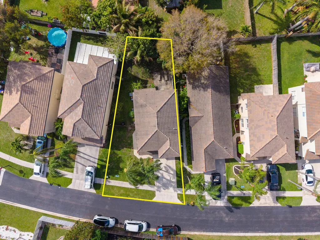 6824 Long Key Street Lake Worth FL 33467