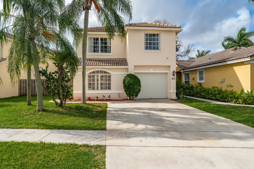 6824 Long Key Street Lake Worth FL 33467