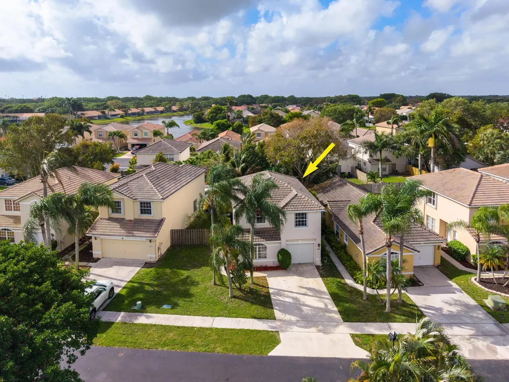 6824 Long Key Street Lake Worth FL 33467
