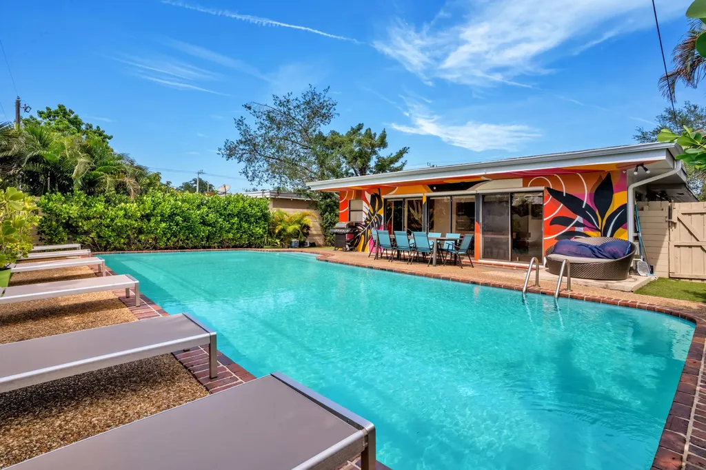 1229 NE 17th Avenue Fort Lauderdale FL 33304