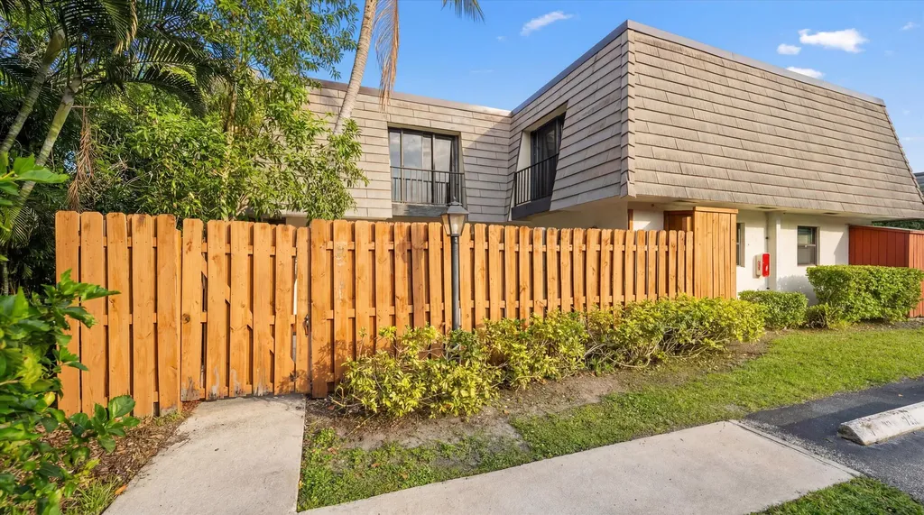326 Jupiter Lakes Boulevard Jupiter FL 33458