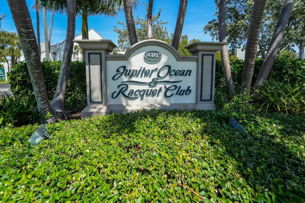1605 S Us Highway 1 Jupiter FL 33477