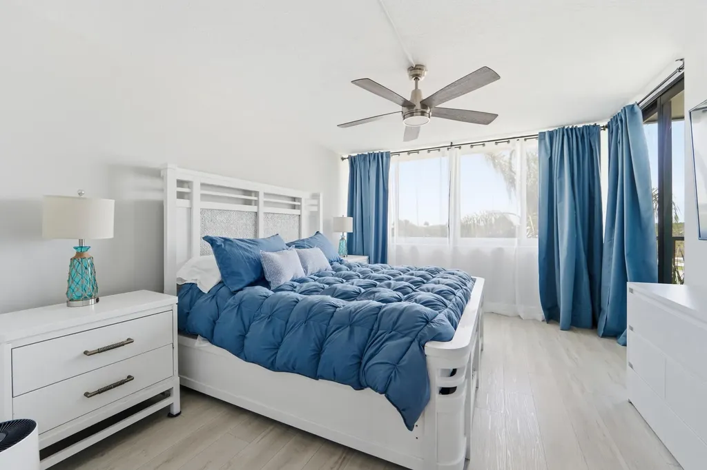 1605 S Us Highway 1 Jupiter FL 33477