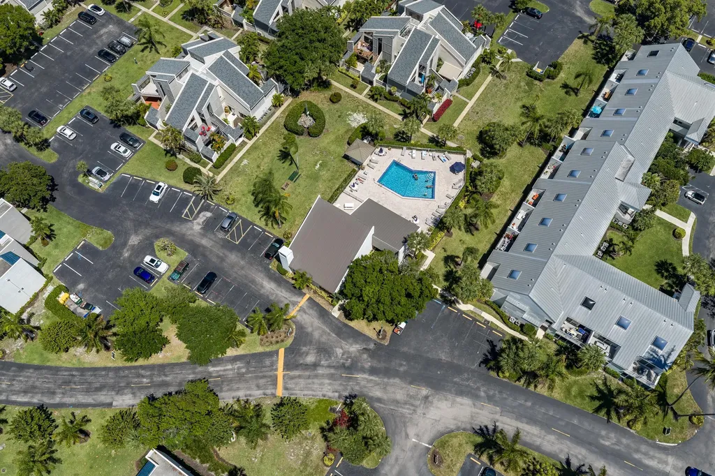 1605 S Us Highway 1 Jupiter FL 33477