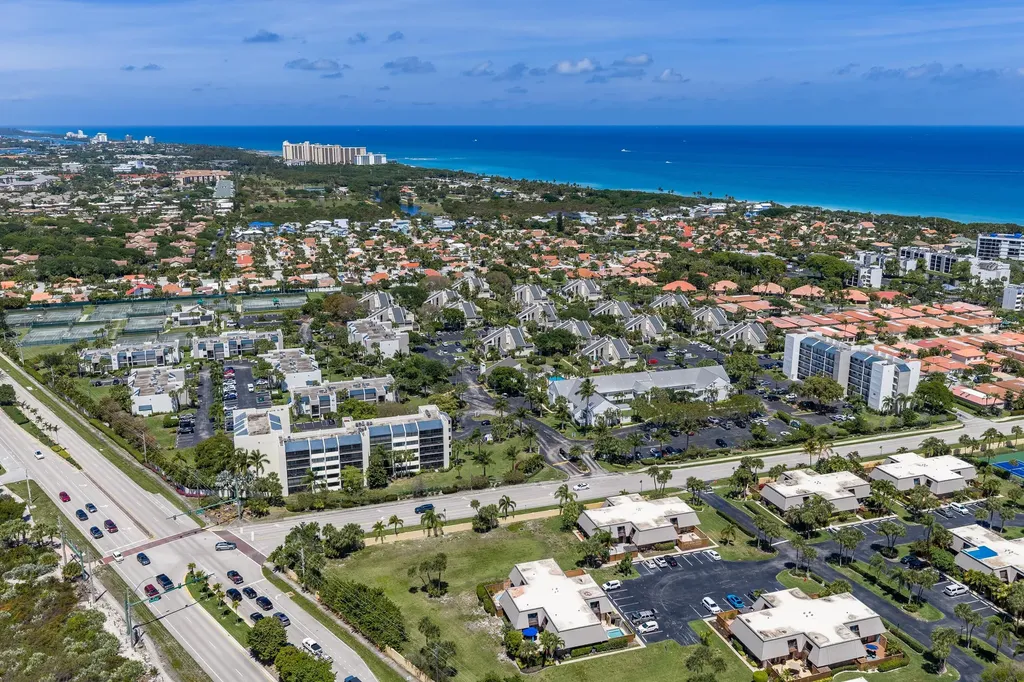 1605 S Us Highway 1 Jupiter FL 33477
