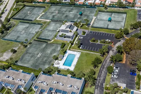1605 S Us Highway 1 Jupiter FL 33477