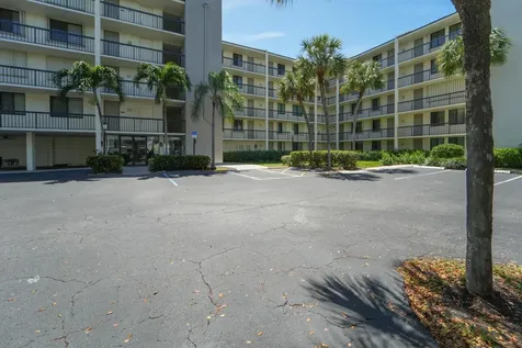 1605 S Us Highway 1 Jupiter FL 33477