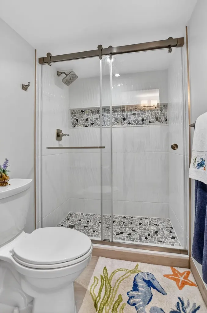 6 Royal Palm Way Boca Raton FL 33432