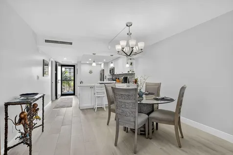 6 Royal Palm Way Boca Raton FL 33432