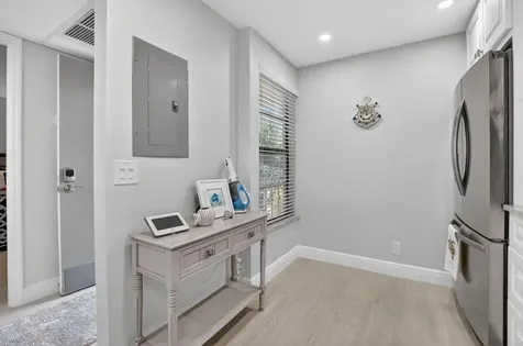 6 Royal Palm Way Boca Raton FL 33432
