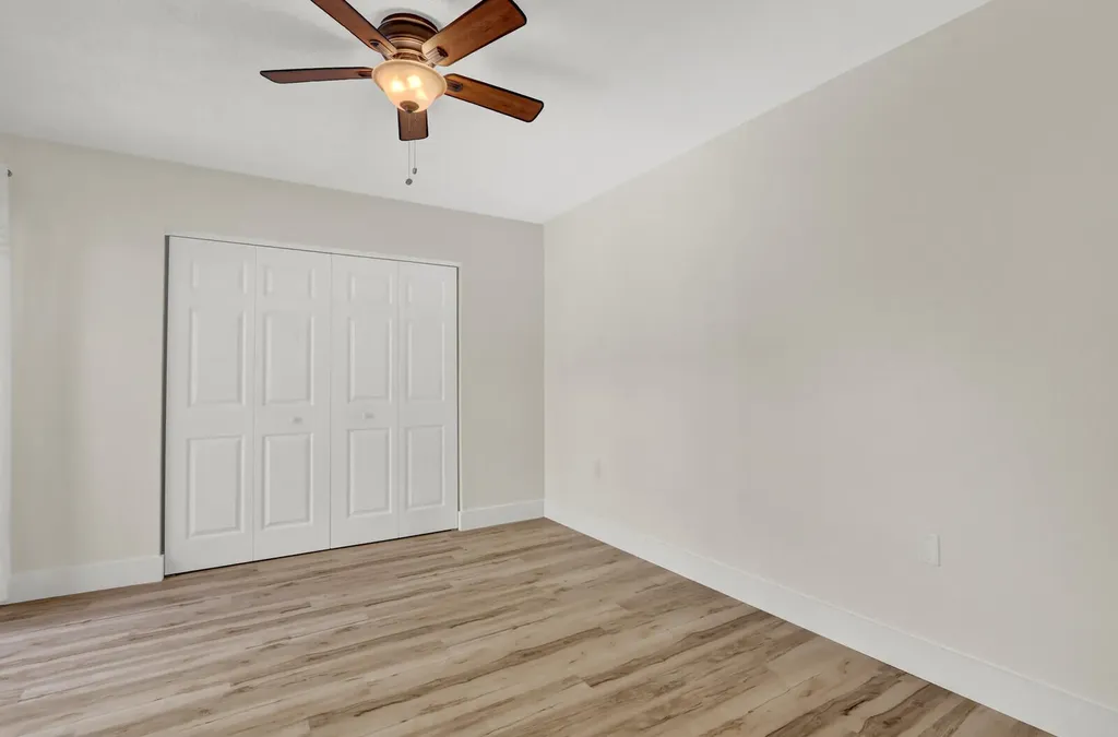 6605 66th Way West Palm Beach FL 33409