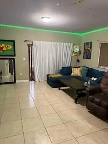 8112 SW 17th Court North Lauderdale FL 33068