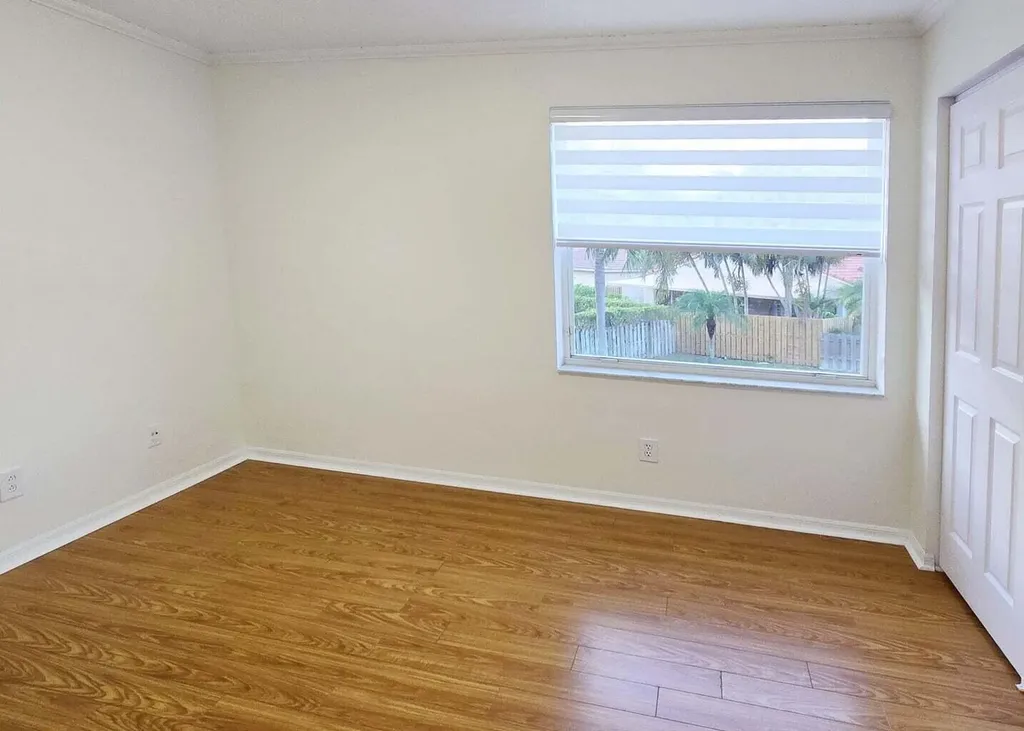 6125 NW 40th Street Coral Springs FL 33067