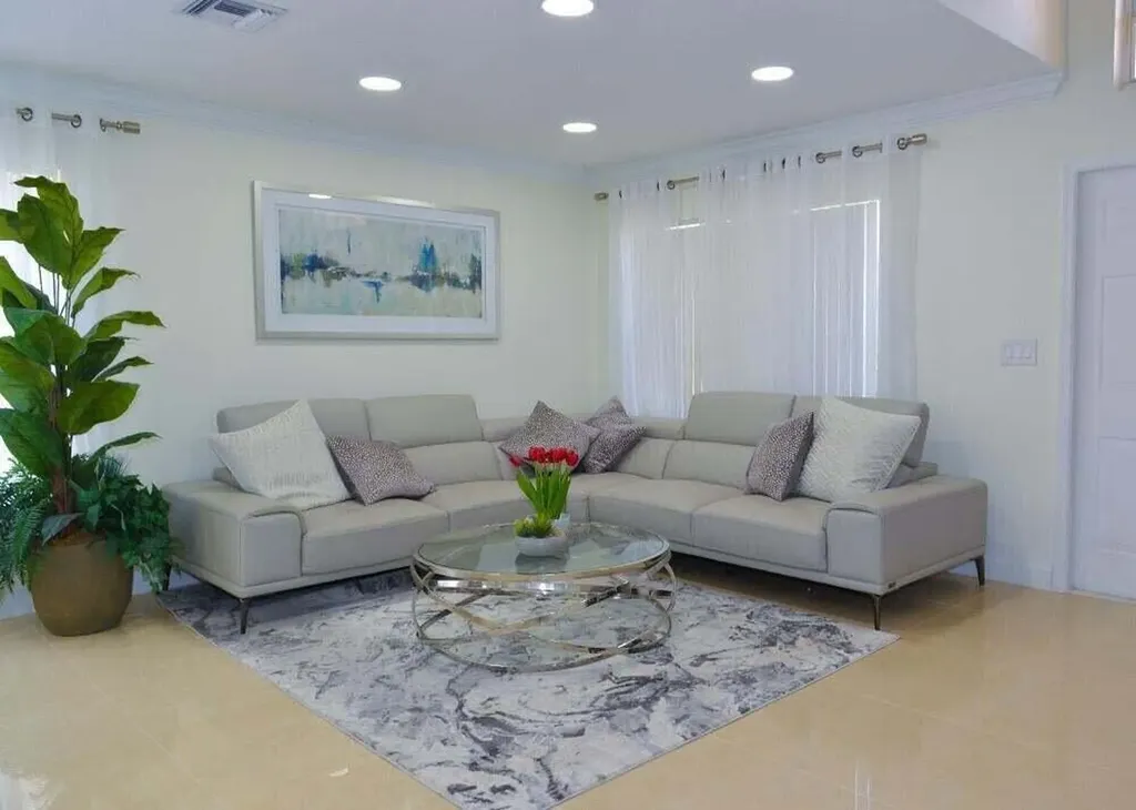 6125 NW 40th Street Coral Springs FL 33067