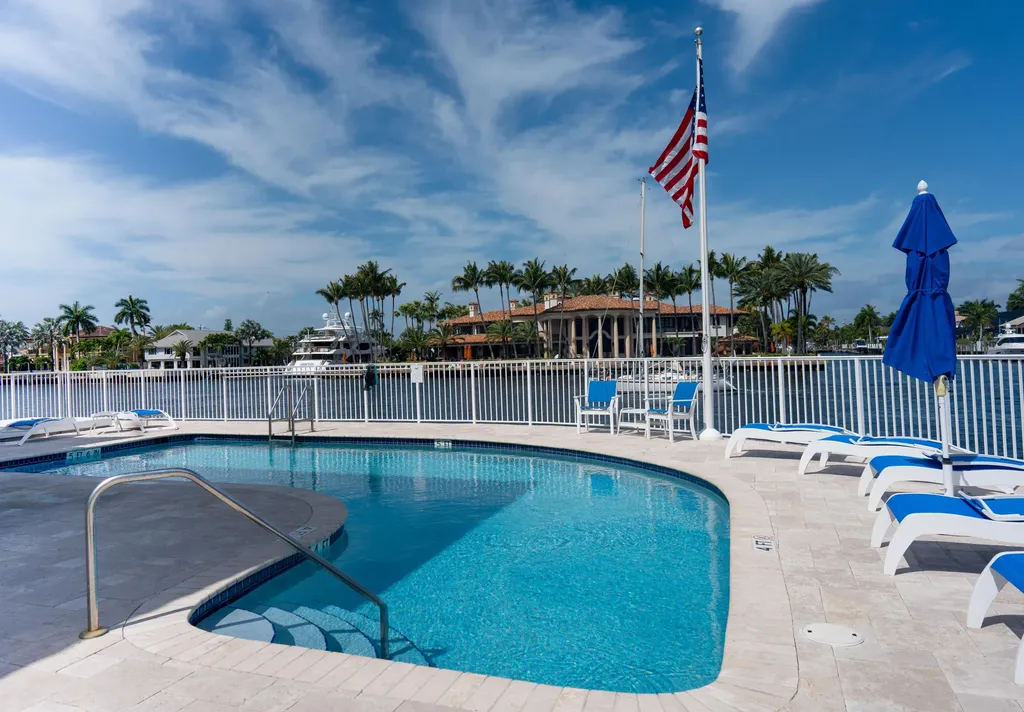 3605 NE 32nd Avenue Fort Lauderdale FL 33308